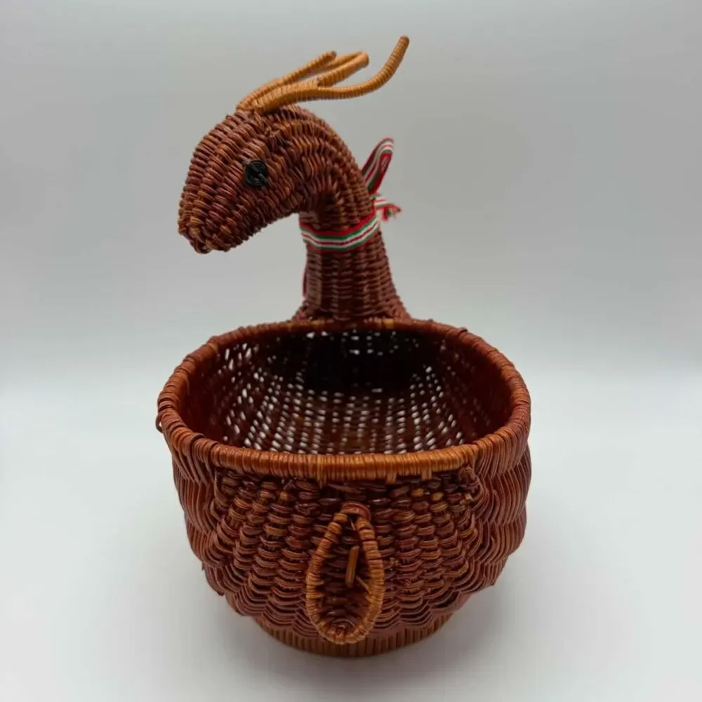 Christmas Vintage Wicker Reindeer 8